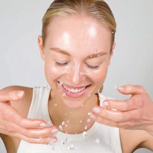 Mario Badescu Glycolic Foaming Cleanser for All Skin Types| Exfoliating Face Wash with Glycolic Acid & Aloe Vera| Visibly Evens Skin Tone & Texture