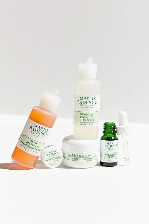 Mario Badescu Brightening Kit - 5 Piece Set with Glycolic Cleanser, Vitamin C Serum & Whitening Mask