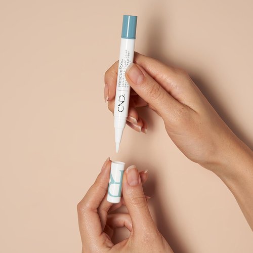 CND SolarOil Cuticle Oil Pen - Keratin Nail Treatment for Healthy Nails | Travel-Sized Convenience