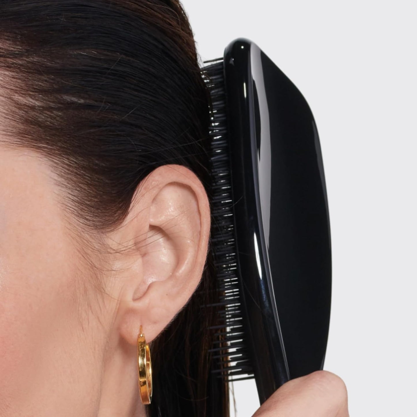 Tangle Teezer Large Ultimate Detangler Hairbrush - Eliminates Knots & Reduces Breakage for Long, Thick, Curly Hair - Black Gloss