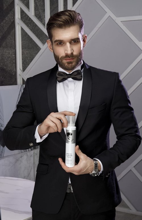 Avenue Man Argan Oil Mousse - for Fine & Normal Hair - Thickening & Volumizing Mousse for Men - Strong Hold, Frizz Control & Humidity Resistance - Herbal-Infused Mens Hair Foam - (6.0 oz)
