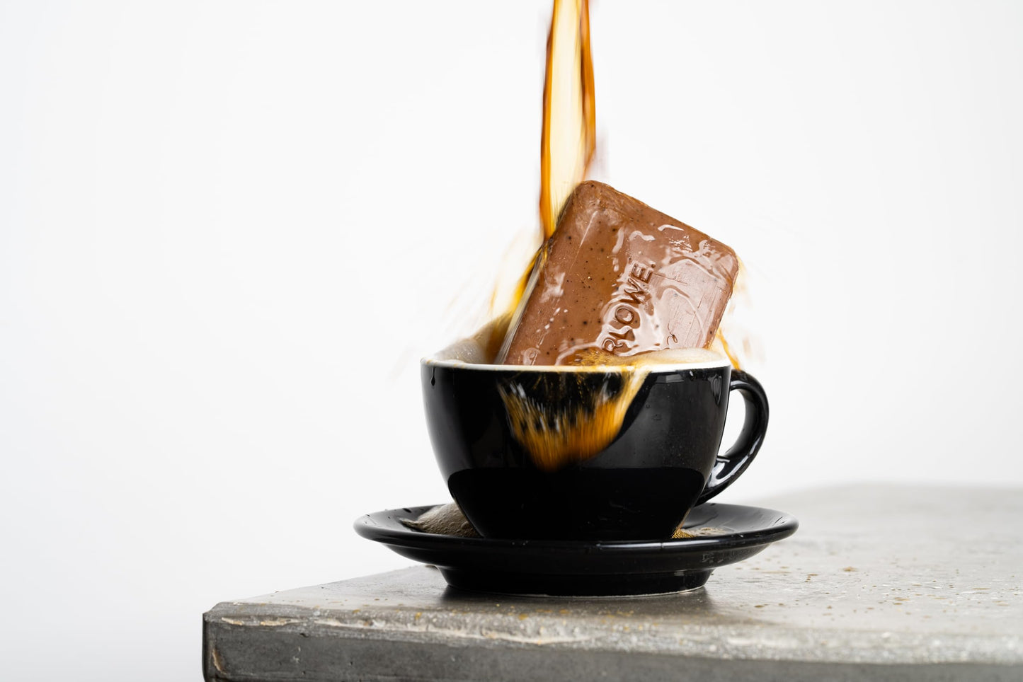 MARLOWE. No. 109 Coffee Bar Soap 7 oz (3 Bars), Body Scrub Soap for Men, Refreshing, Energizing & Exfoliating Soap with Natural Extract, Caffeine, Coffee Bean & Cocoa Butter, Fresh Brewed Coffee Scent