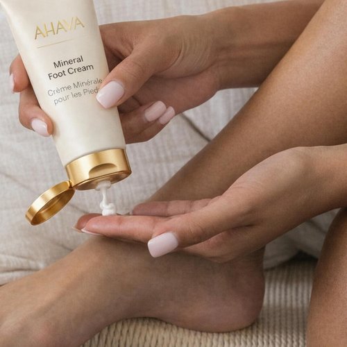 AHAVA Dead Sea Water Mineral Foot Cream - Nourishes & Hydrates Dry Feet | Prevents Cracks & Irritations
