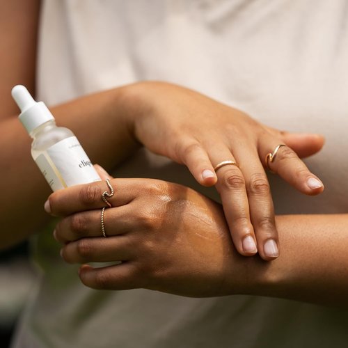 Elisqur Hydrating Serum - Hyaluronic Acid & Liquorice Extract for Glowing, Moisturized Skin