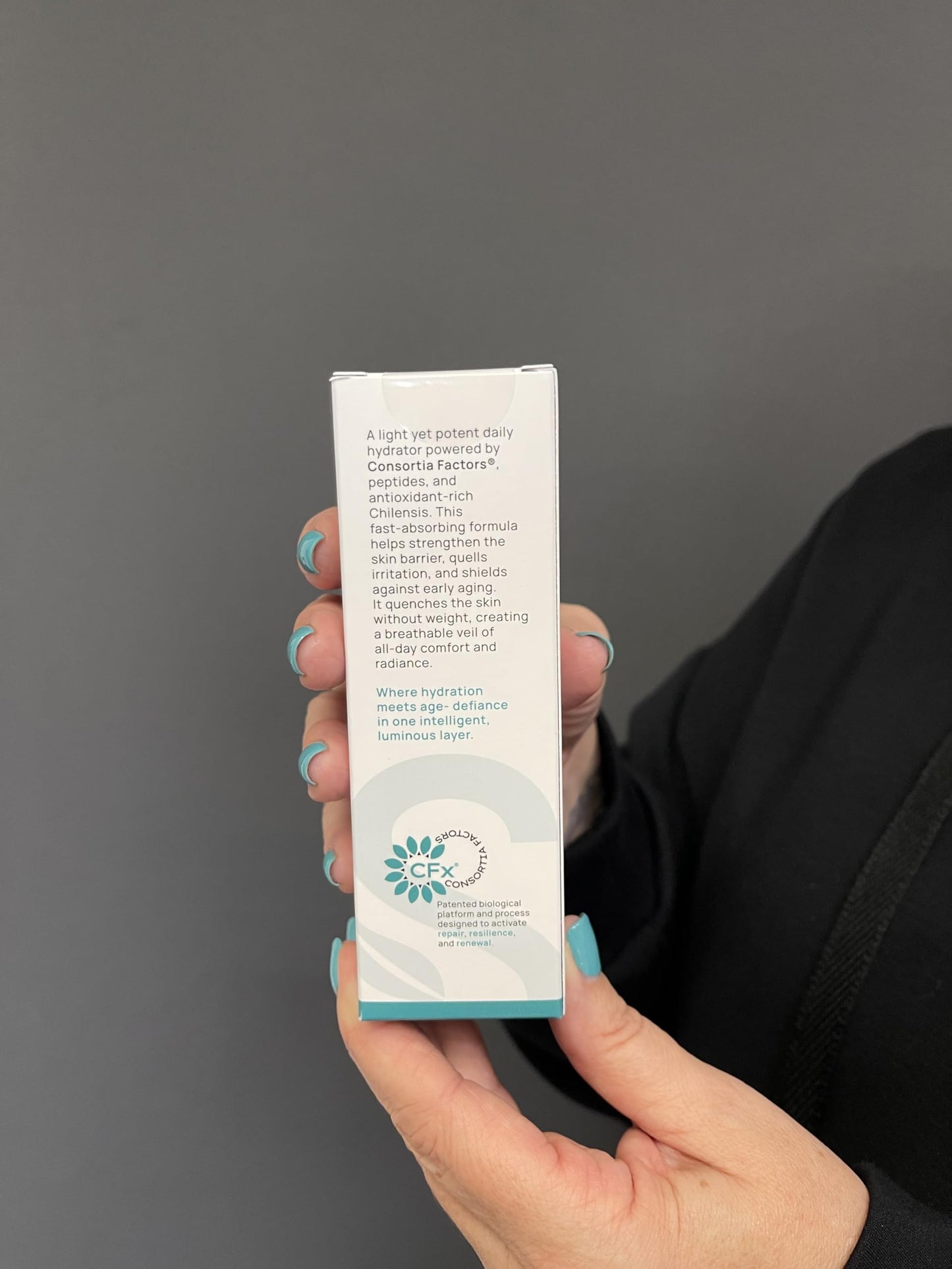 STEM Natural Intelligence ReNew Cream, Daily Face Moisturizer Cream, Luxury Facial Moisturizer for Women and Men, Premium Facial Skin Care Products with Antioxidants, Neck and Face Cream, 1 oz