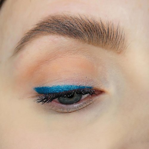 Sandstone Scandinavia Hypoallergenic Waterproof Eyeliner Pencil - Blue | Fragrance-Free, Vegan & Smudge-Proof for Sensitive Eyes