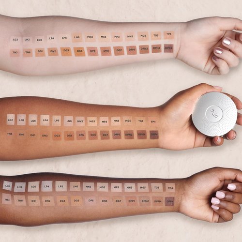 PÜR MINERALS 4-in-1 Pressed Mineral Makeup Powder Foundation with SPF 15 | Buildable Medium to Full Coverage