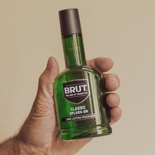 Brut Splash-On Original Fragrance - Bold, Long-Lasting Cologne for Men - 7 oz with Spicy Woods & Citrus Notes