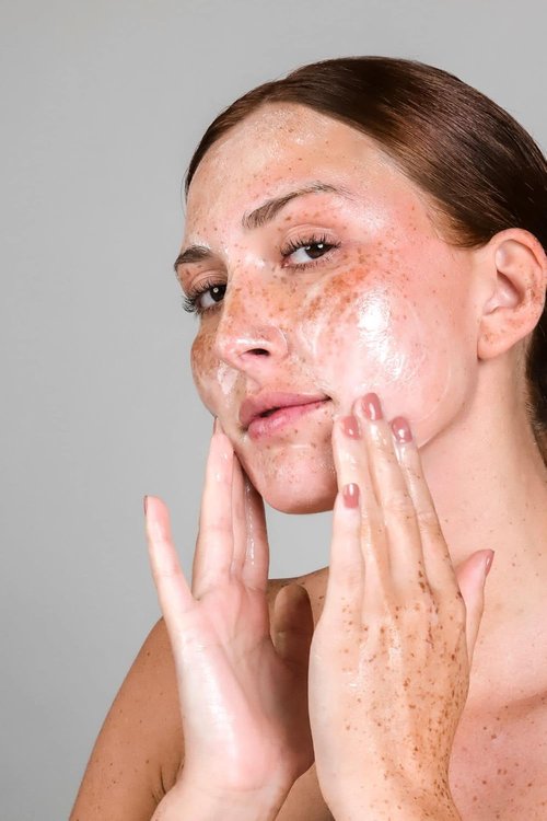 COSMEDIX Crystal Cleanse Facial Cleanser - Deep Cleaning & Hydrating Cream for All Skin Types