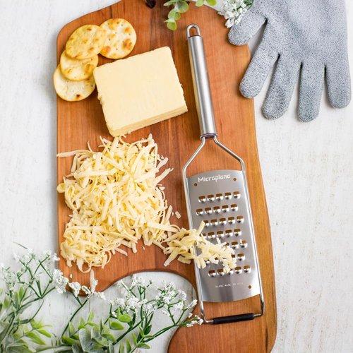 Microplane Professional Series Kitchen Grater - Extra Coarse Stainless Steel Blades for Vegetables & Cheese | Made in USA