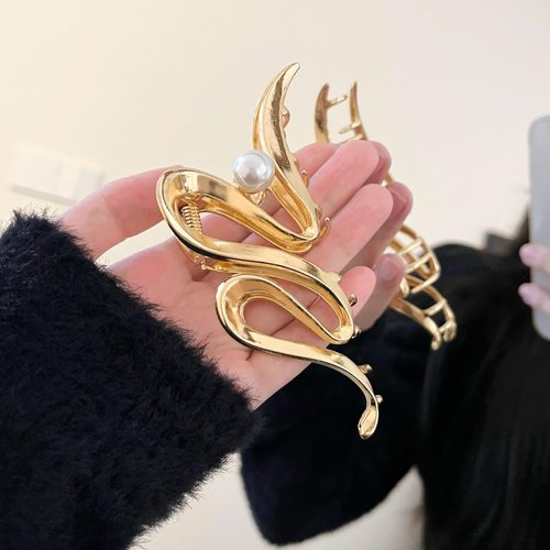 3 PCS Gold Metal Hair Claw Clips for Thick Long Hair, 4.3" Wave Cross Geometric Shape Non-slip Giant Crab Catch Barrettes Hairgrip, Trendy Elegant Women's Hair Accessories Headwear Gift