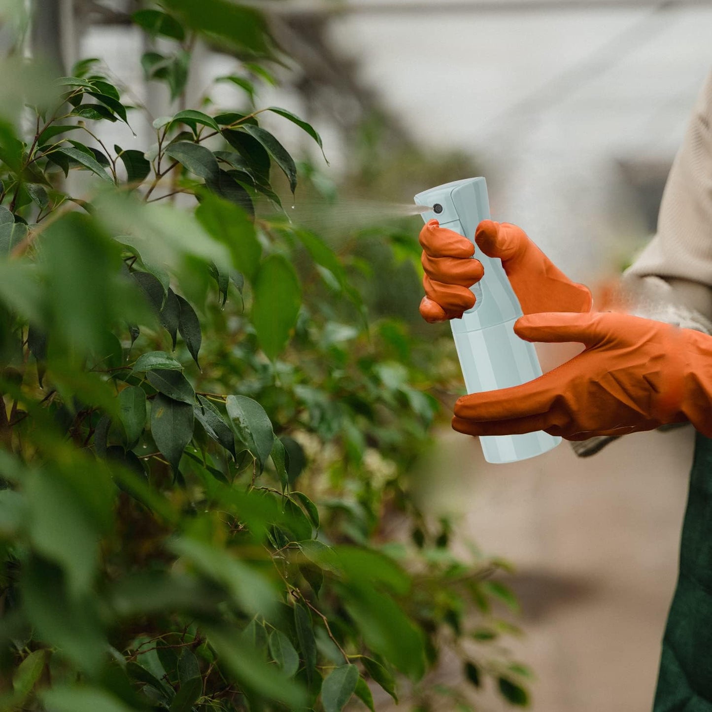 Zuhose Continuous Mist Spray Bottle, 6.8OZ /200ML Fine Mist Water Spray Bottle for Hair, Salons, Barber, Plants, Skin Care, Cleaning (Blue, 1 Pack)