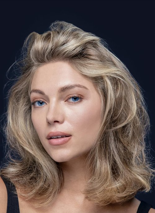 R+Co BLEU Ultra Dry Texture Spray - Lightweight Hold & Volume for Effortless Styles