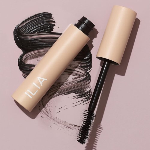 ILIA Fullest Volumizing Mascara - Weightless, Buildable Formula for Sensitive Eyes | Non-Toxic, Vegan, Cruelty-Free | 0.32 fl oz (Full Size)