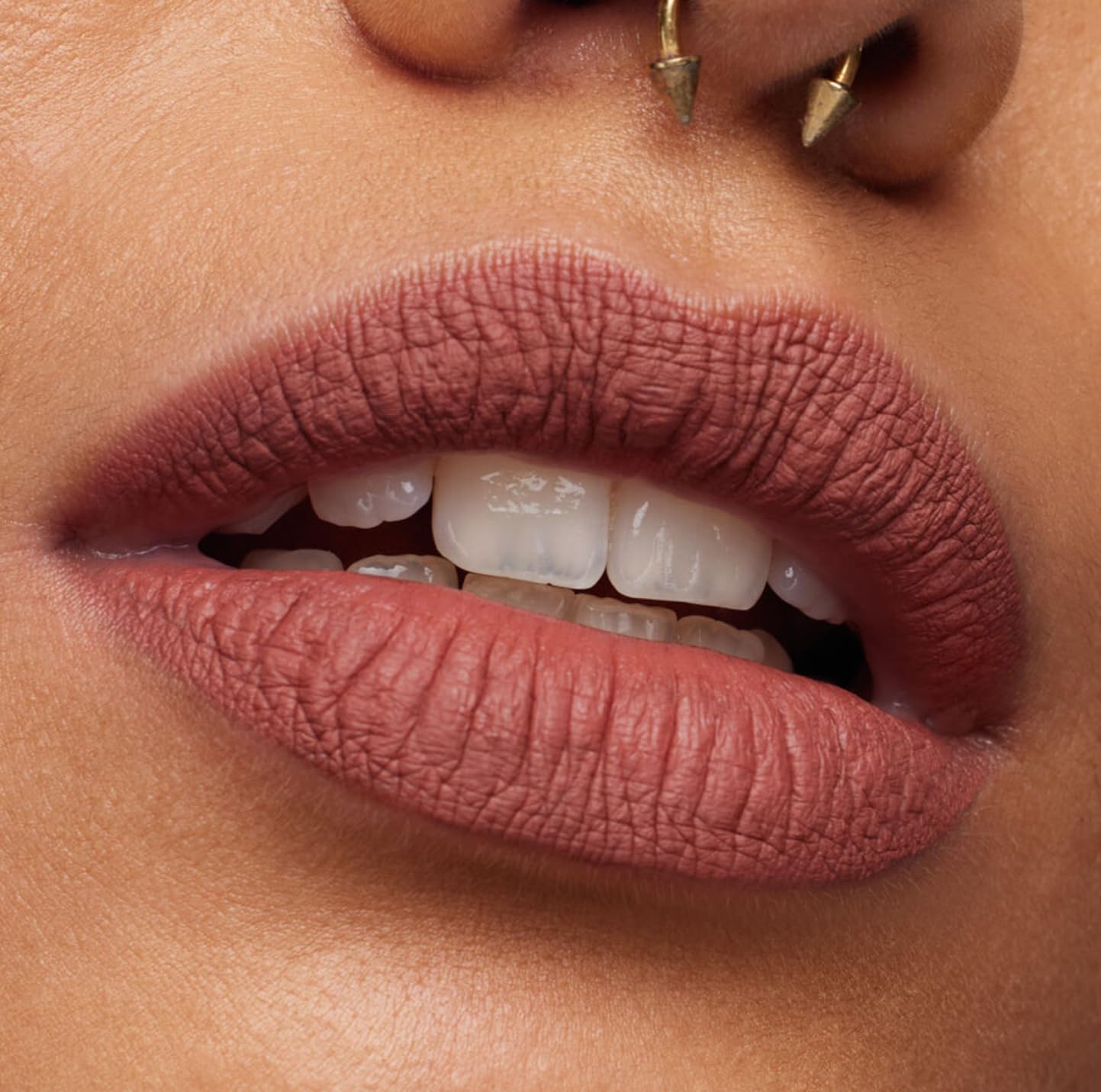 HUDA BEAUTY Liquid Matte Ultra-Comfort Transfer-proof Lipstick Trendsetter