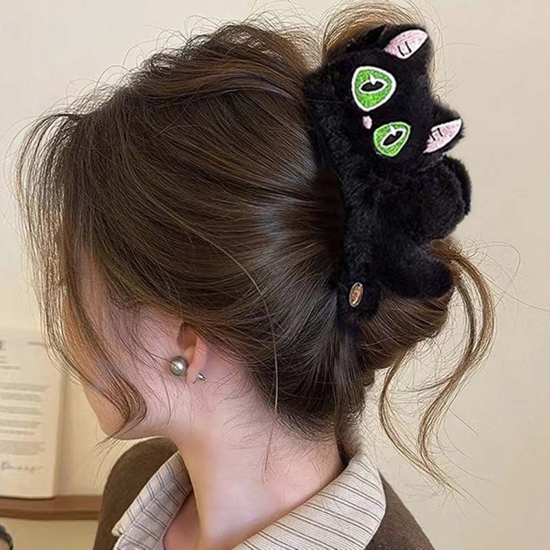 Soft Plush Bow Hair Clip - Elegant Winter Hair Accessory for All Hairstyles