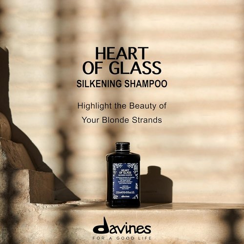 Davines Heart of Glass Silkening Shampoo - Enhancing Blue Shampoo for Blonde & Silver Hair | Nourishes & Illuminates