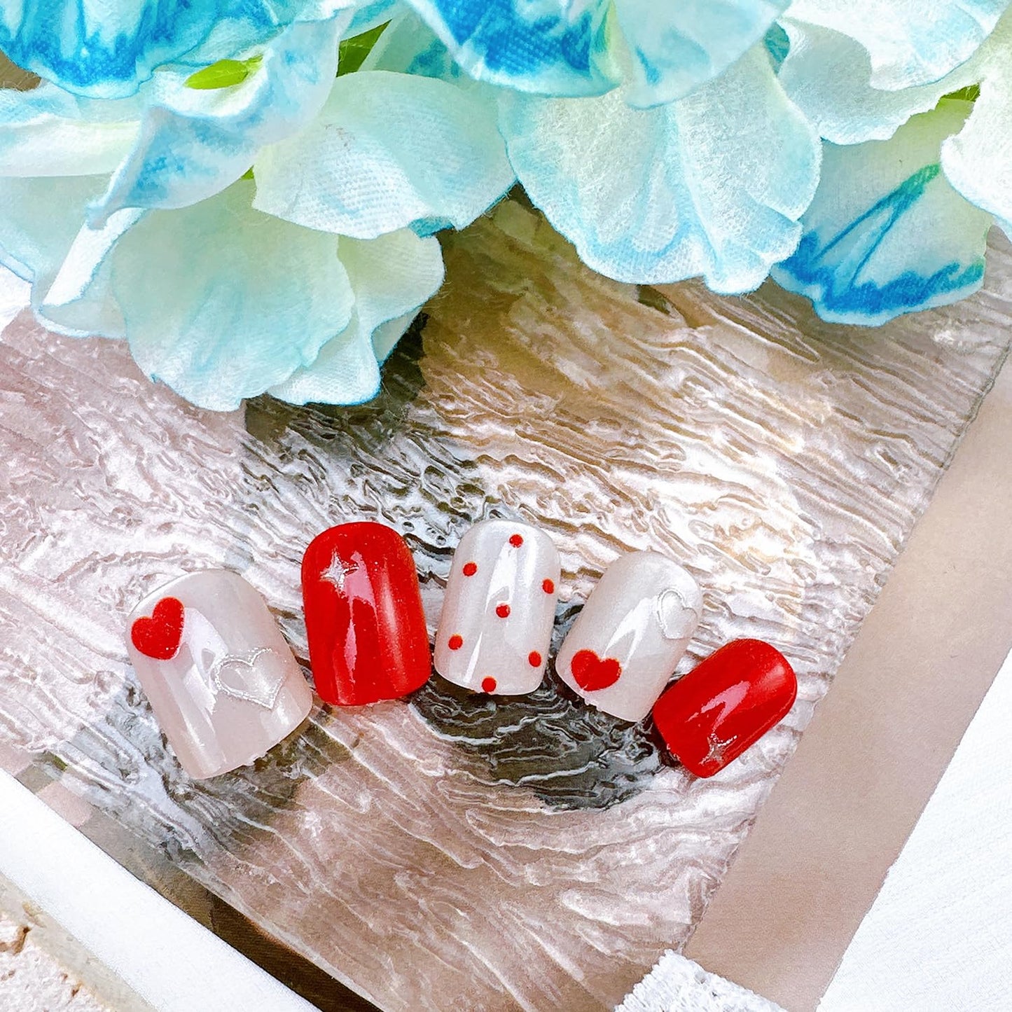 24Pcs St Patrick's Day Press on Nails Short Square Gold French Tip Fake Nails with Gold Rhinestones Horseshoe Rainbow Shamrocks False Nails St Patricks Day Acrylic Nails Irish Stick on Nails for Women