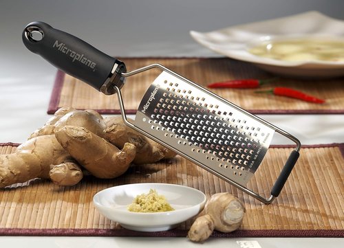 Microplane Gourmet Series Coarse Cheese Grater - Effortless Grating | Silver, 1 Count