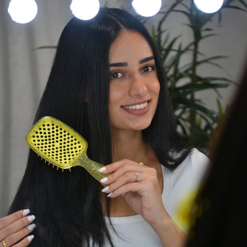 FHI Heat UNbrush Detangling Brush for Pain-Free Brushing on All Wet or Dry Hair Types — Durable DuoFlex Anti-Static Bristles, Lightweight Handle, Vented Hair Brush