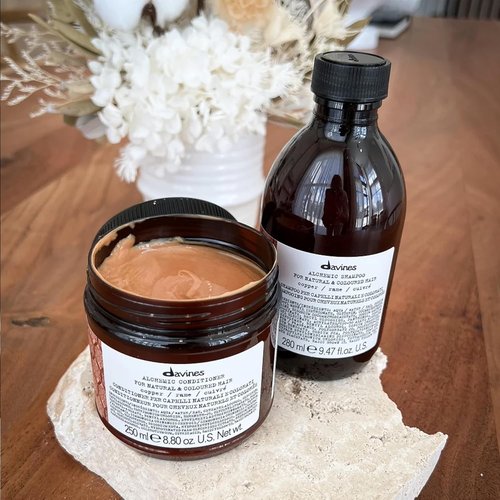Davines Alchemic Conditioner - Copper Tint for Enhanced Color | 8.81 oz.