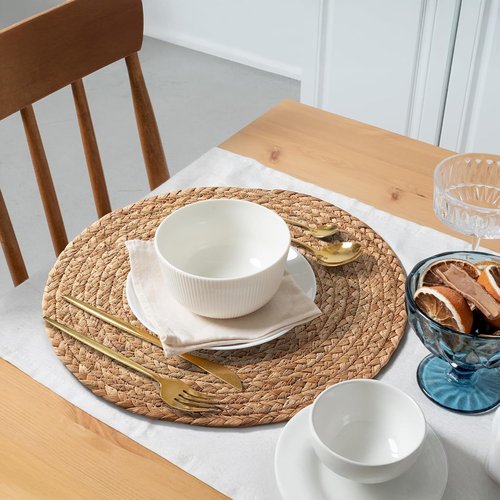 Aofmee Round Woven Placemats Set of 6 - Boho Rattan Table Mats | Natural Water Hyacinth Decor
