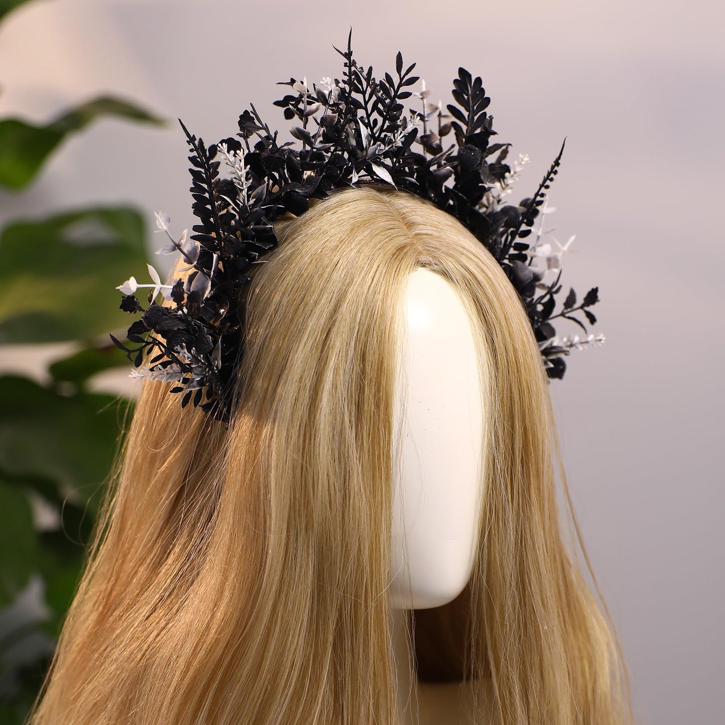 MOSTORY Black Flower Halo Crown - Handmade Gothic Floral Headpiece Dak Flower Headband for Women Girls Cosplay Fae Ball Masquerade Mardi Gras Photo Shoot Renaissance