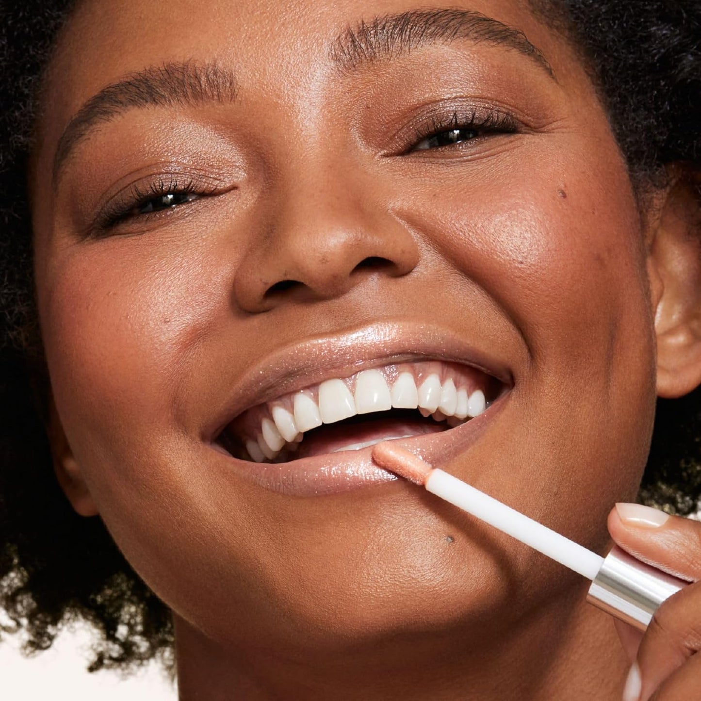 Woosh Beauty Spin-On Lip Gloss - Hydrating Hyaluronic Acid & Shea Butter, Vegan & Cruelty-Free | Glaze Finish