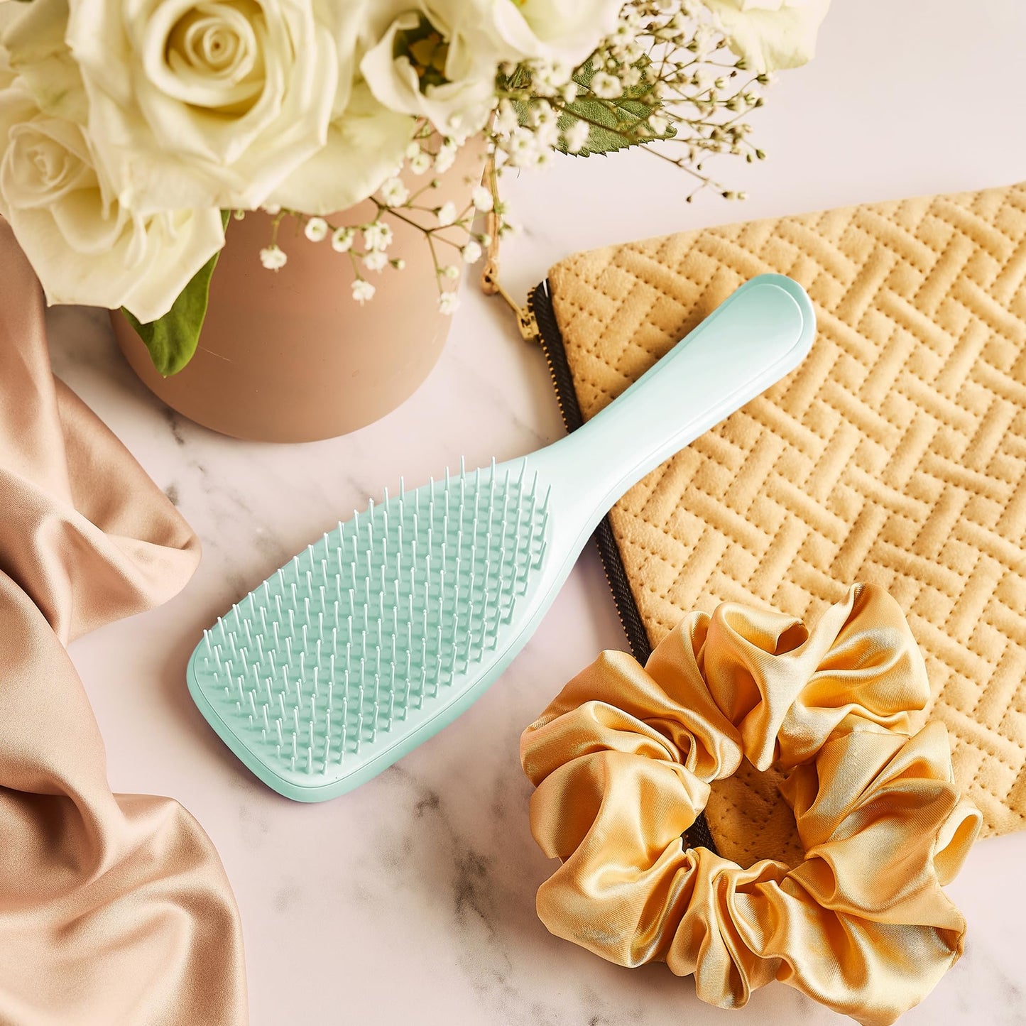 Tangle Teezer Fine & Fragile Ultimate Detangler Brush, Dry & Wet Hair Brush to Detangle & Reduce Breakage, Ice Blue