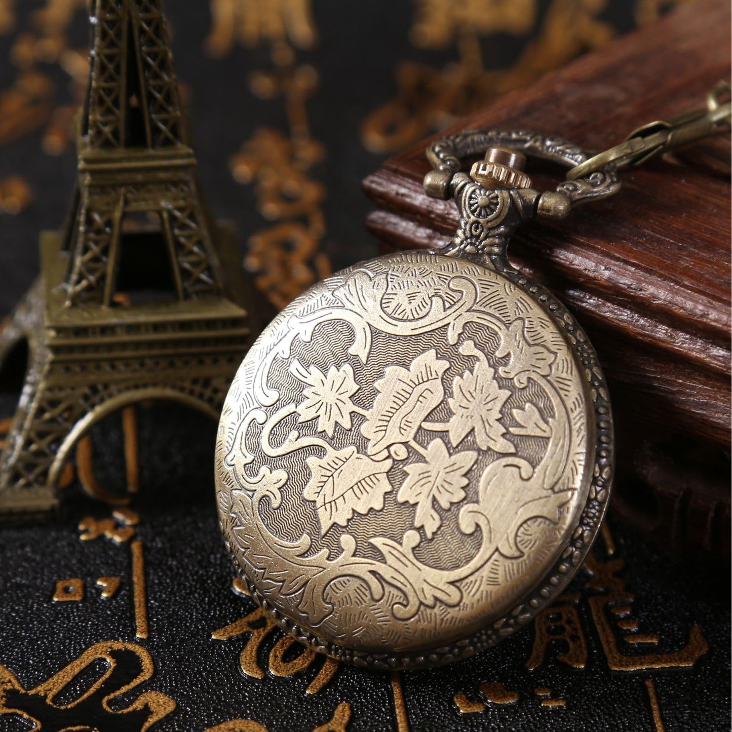 TOWDREU Scrying Mirror, Natural Black Obsidian Mirror Witch Witchcraft for Divination, Meditation, Witchy Gifts, Bronze