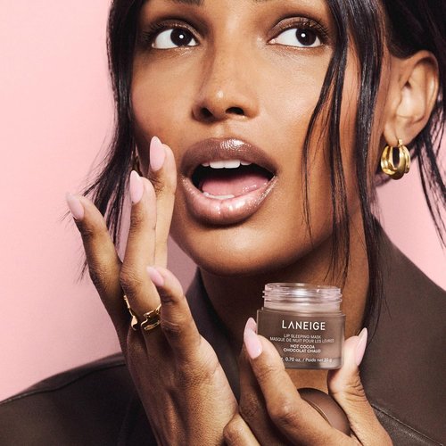 LANEIGE Lip Sleeping Mask - Nourishing Hydration with Vitamin C & Shea Butter for Flaky Lips