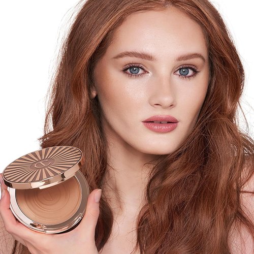 Charlotte Tilbury Beautiful Skin Bronzer - Hydrating Hyaluronic Acid & Pro Vitamin D3 for Sun-Kissed Glow | 16Hr Wear, Sweat & Humidity Proof