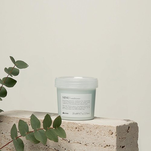 Davines MINU Conditioner - Protect & Condition Color-Treated Hair | Add Shine & Detangle