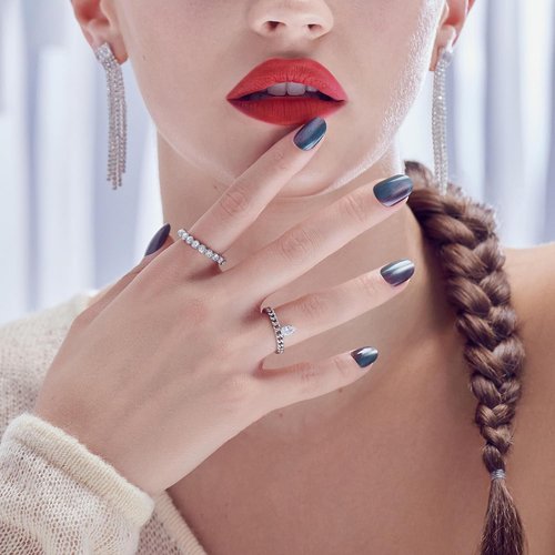 KISS Gel Fantasy Press-On Nails - 'Dial Me' Gray Oval Shape | Short Size, 28 Nails & Glue Included