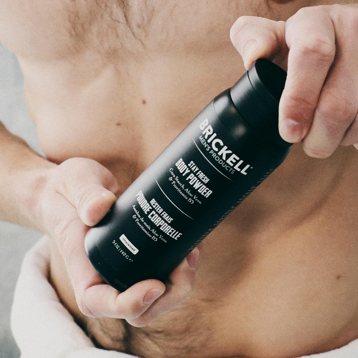 Brickell Men's Products Stay Fresh Body Powder - Natural Talc-Free Formula, Absorbs Sweat, 5 oz