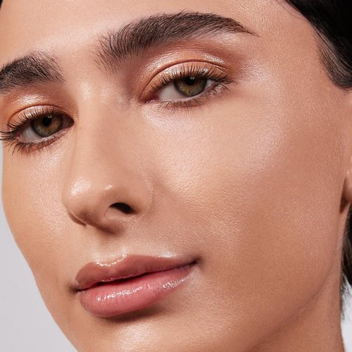 Morphe Lightform Dewy Foundation - Long-Wearing Hydration for a Natural Radiant Finish - Medium 10C (1.01 fl oz)