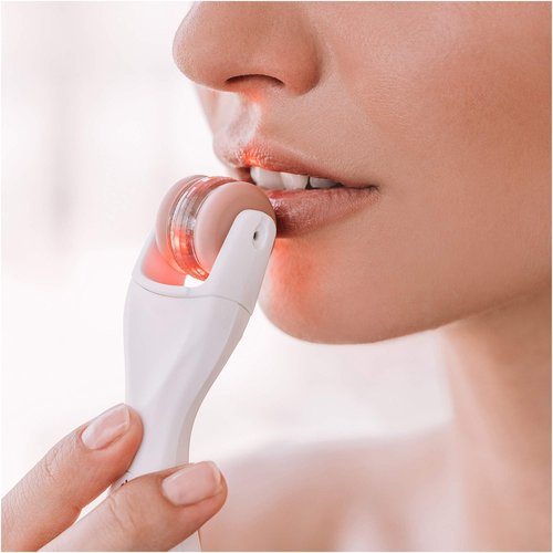 BeautyBio GloPRO At-Home Microneedling Lip Attachment Head. Restores volume and maximizes skincare benefits