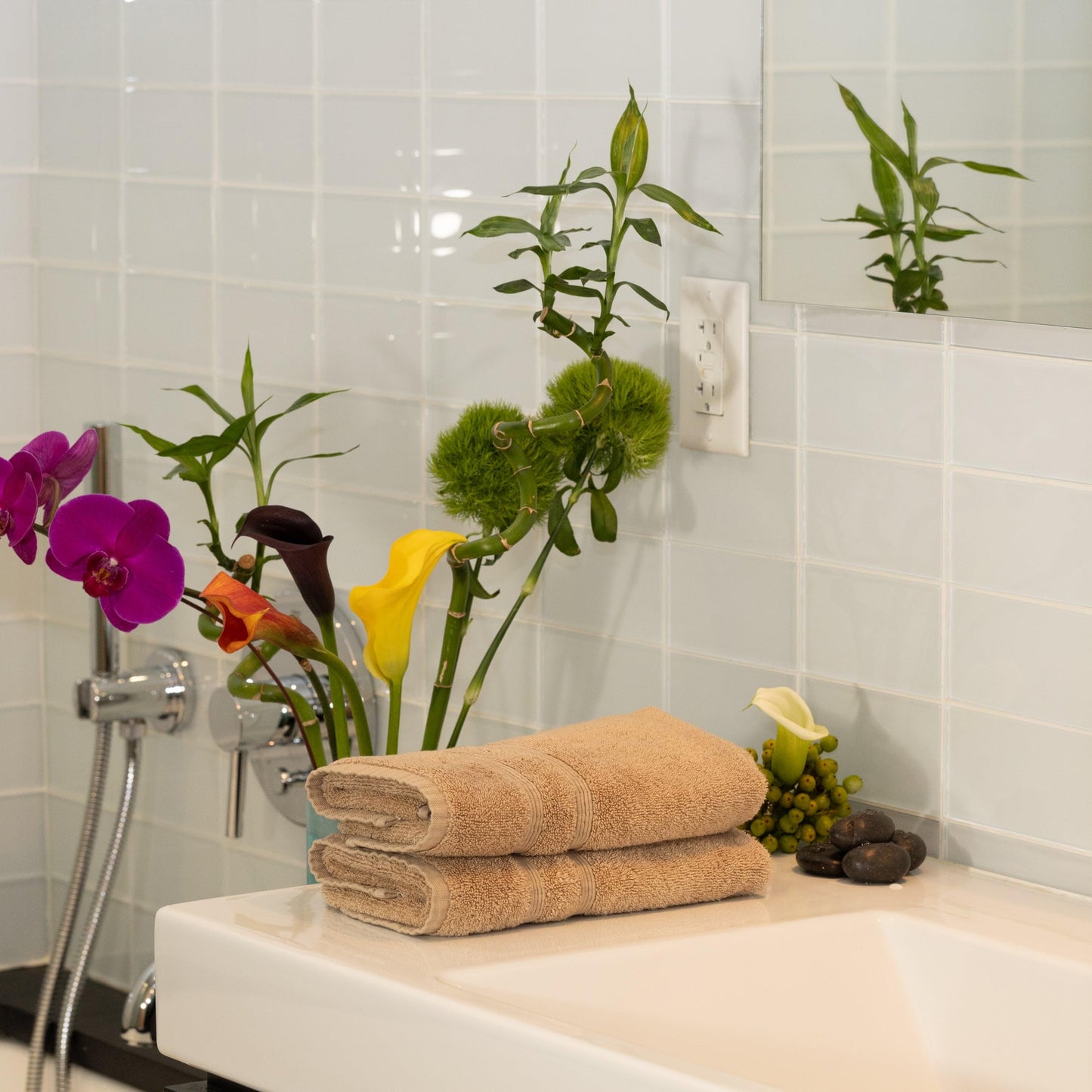 Mosobam Luxury Turkish Set of 4 Hand Towels 16X30 Light Taupe 700 GSM Bamboo Viscose & Aegean Turkish Combed Cotton