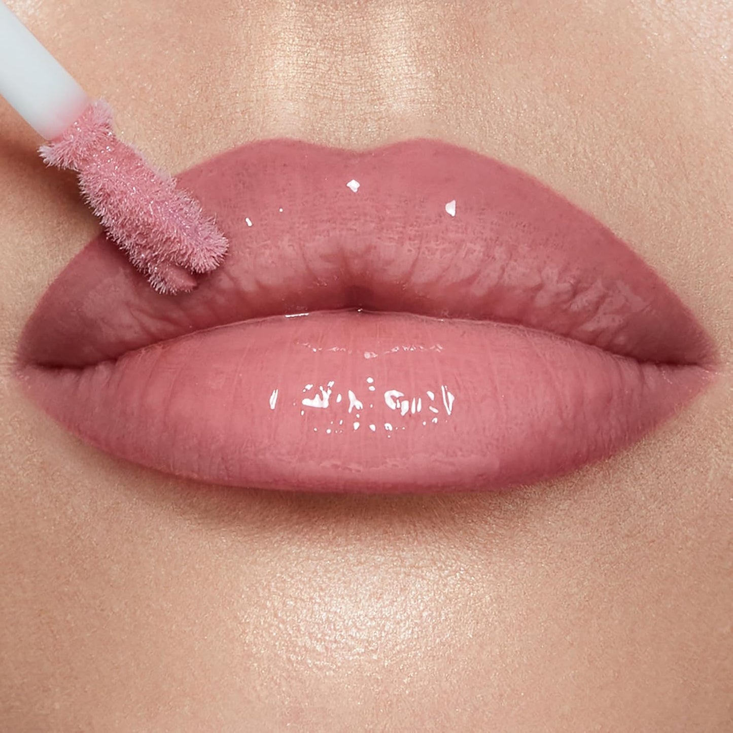 Charlotte Tilbury Collagen Lip Bath - Plumping Lip Gloss for Fuller, High-Shine Lips - Hydrating Skincare Formula