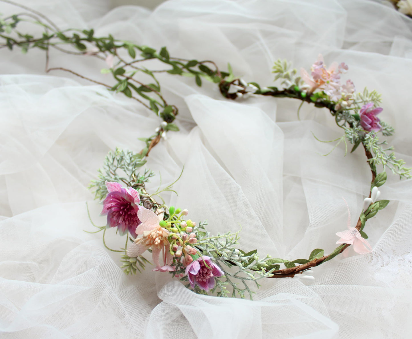 Trepveter Flower Vine Crown Bride Flower Headband Hair Wreath Floral Headpiece Halo Cosplay Halloween Bridal Wedding Photo Props Renaissance Party Prom Rosy Pink