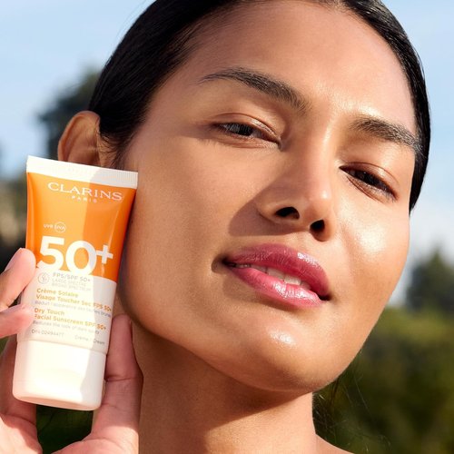 Clarins Dry Touch Face Sunscreen - Broad Spectrum SPF 50+ | Lightweight, No White Cast | 1.7 Ounces