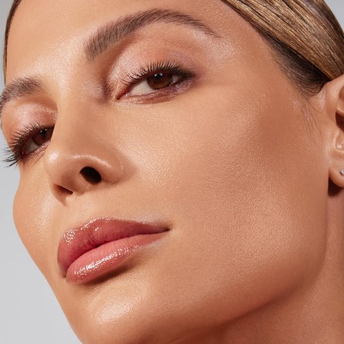 Morphe Lightform Dewy Foundation - Long-Wearing Hydration Makeup for Natural Radiance - Medium 14W (1.01 fl oz)