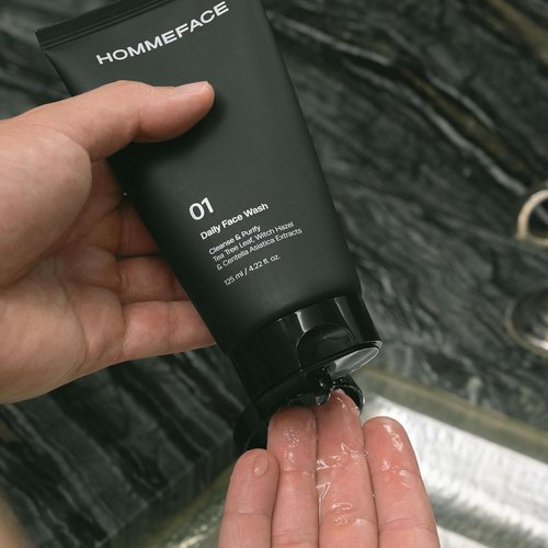 HommeFace Men's Daily Face Wash - Gentle Cleanser for Deep Cleansing & Purifying | 4.22 fl oz