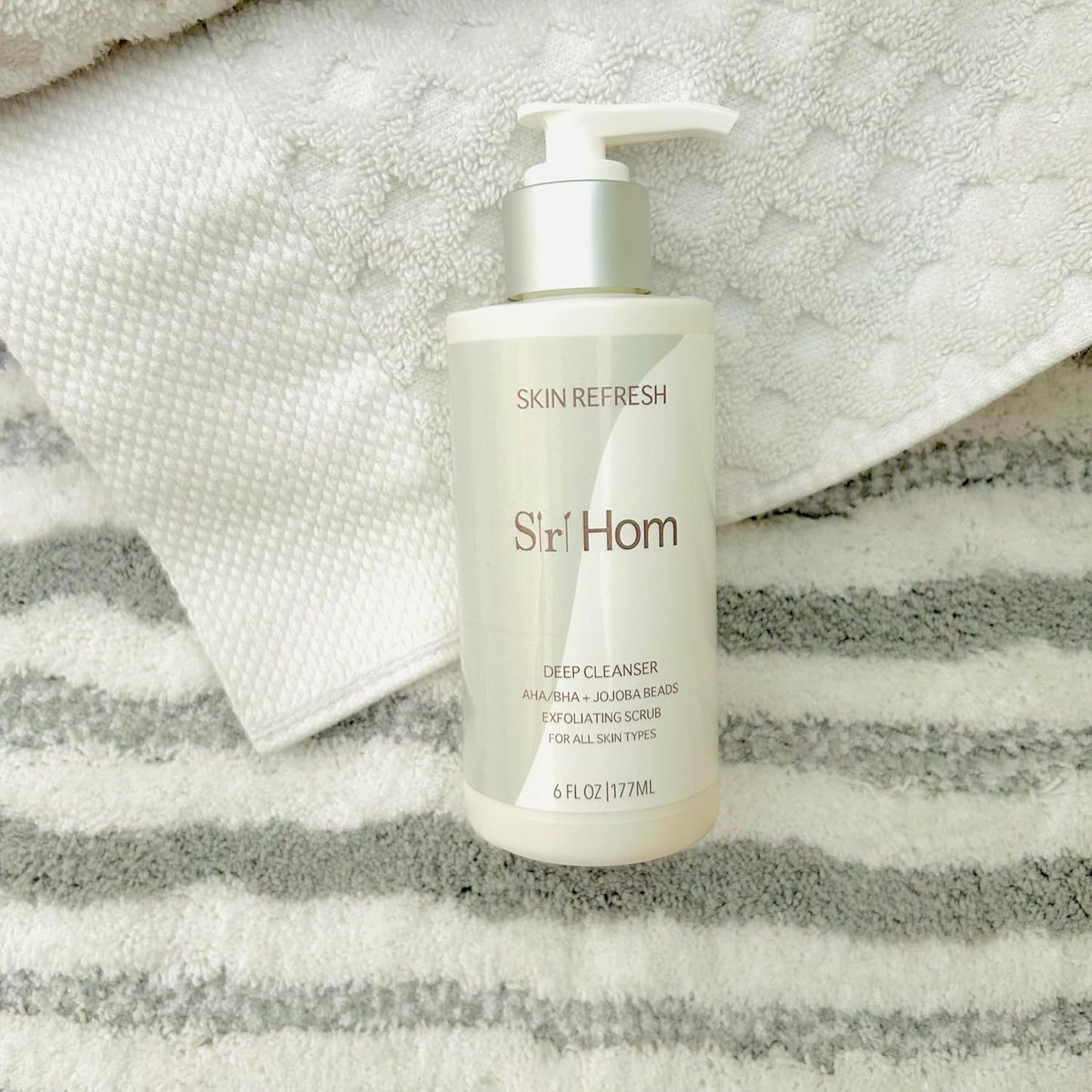 Skiennix Skin Refresh Deep Cleanser - AHA/BHA Exfoliating Scrub with Jojoba Seeds