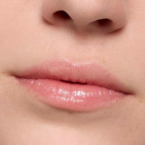 essence | The Super Peptide Glossy Lip Treatment | Hydrating, Nourishing and Non-Sticky | Vegan, Gluten Free and Cruelty Free