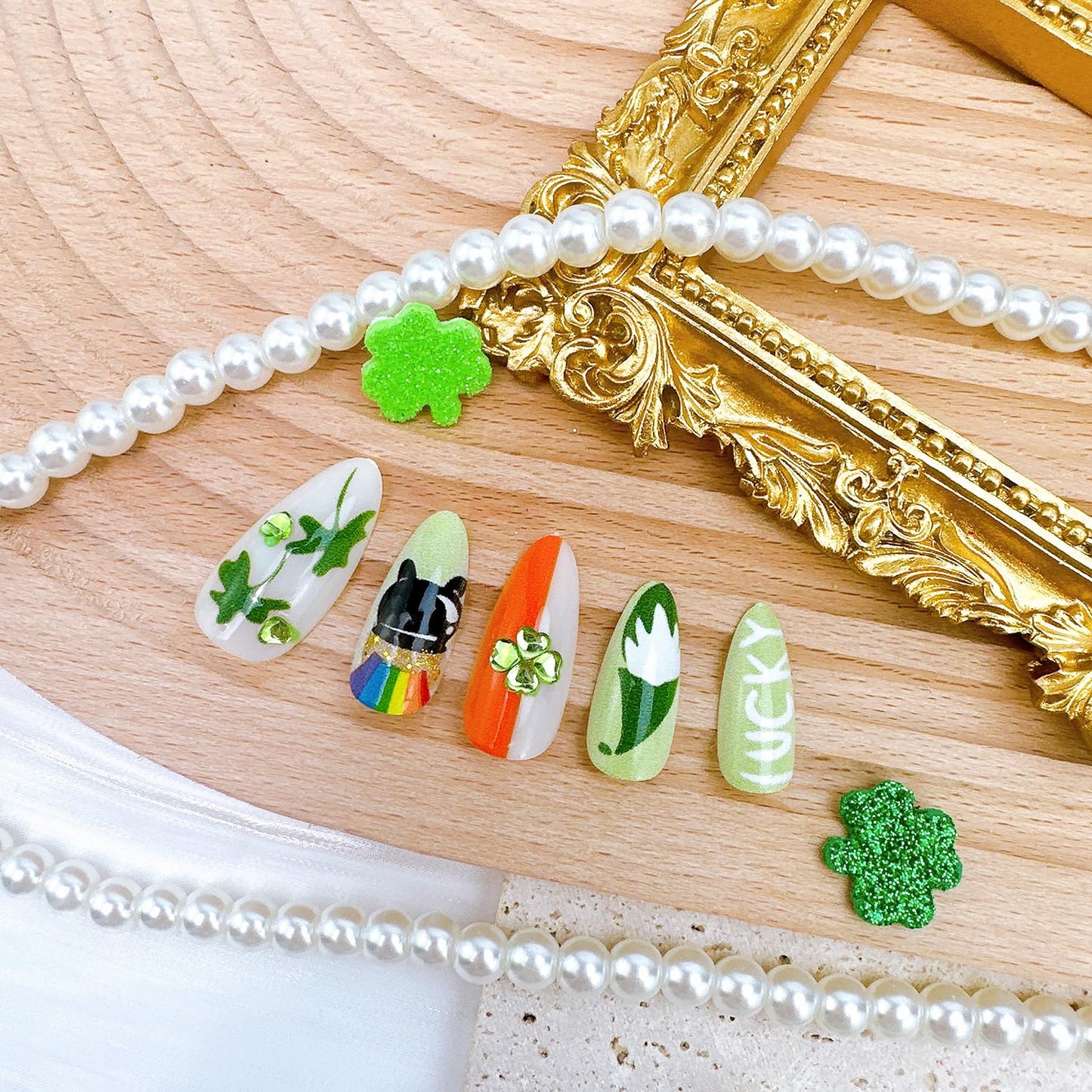 24Pcs St Patrick's Day Press on Nails Short Square Gold French Tip Fake Nails with Gold Rhinestones Horseshoe Rainbow Shamrocks False Nails St Patricks Day Acrylic Nails Irish Stick on Nails for Women