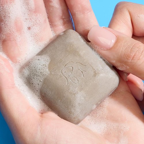 Drunk Elephant Juju and Pekee Baby Bars - With Travel-Friendly Case - 28 g/1 oz Each - Clean Clinical Skincare - Cruelty-Free - Dermatologist-Tested - Free of Essential Oils, Silicones, and Fragrance