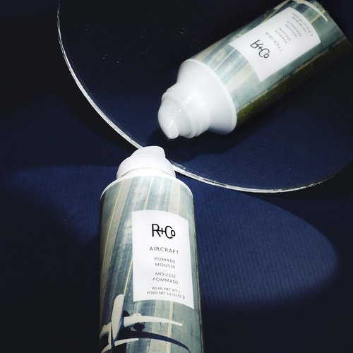 R+Co Aircraft Pomade Mousse - Lightweight Hair Styling Foam for Texture & Volume | Vegan & Cruelty-Free | 2 Fl Oz Travel Size