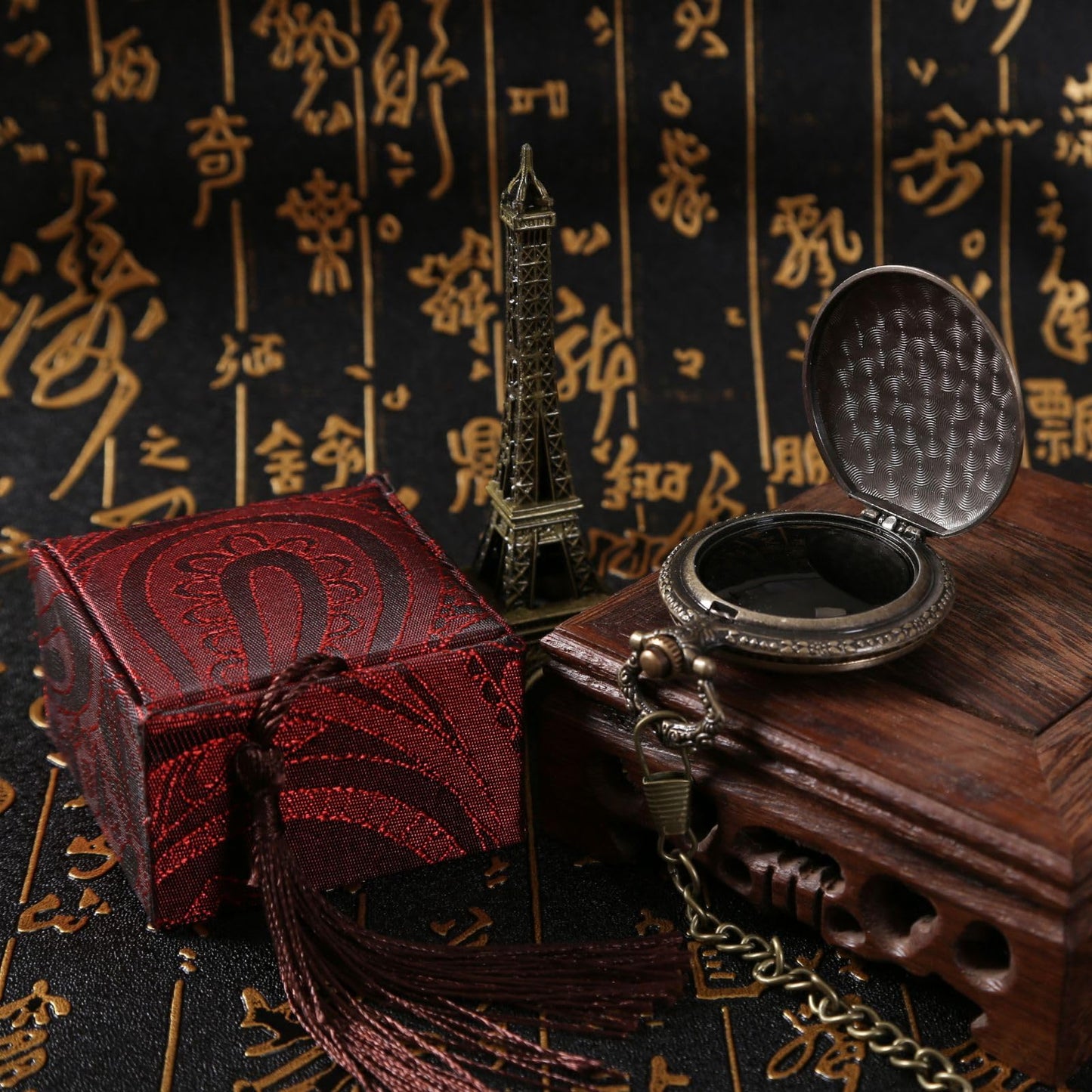 TOWDREU Scrying Mirror, Natural Black Obsidian Mirror Witch Witchcraft for Divination, Meditation, Witchy Gifts, Bronze