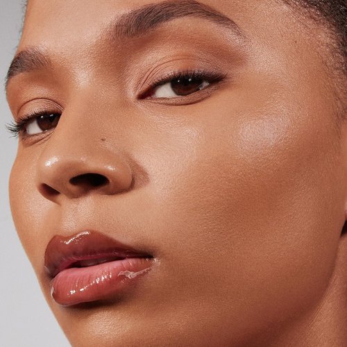 Morphe Lightform Dewy Foundation - Long-Wearing Hydration Makeup for Radiant Finish - Rich 23C (1.01 fl oz)